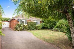 Russetts, Schoolfields, Shiplake Cross, Henley-on-thames RG9 4DH