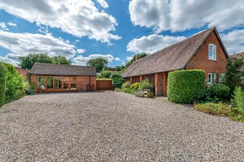 The Barn, Abbots Morton, Worcestershire, WR7 4NA