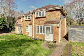 15, Squires Close, Coffee Hall, Milton Keynes MK6 5HE
