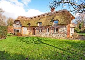 The Harrow Cottage, Preston Candover Road, Upper Wield, Alresford SO24 9RW