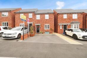 8, Ivatt Close, Midway, Swadlincote DE11 7FZ