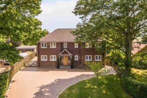 Ashurst, Lambden Road, Ashford TN27 0RB