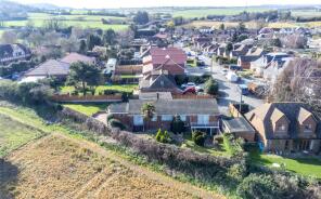 32, Coutts Avenue, Shorne, Gravesend DA12 3HJ