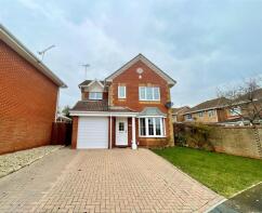 27, Horseshoe Crescent, Peatmoor, Swindon SN5 5AH