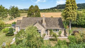 The Bungalow, Far Green, Coaley GL11 5EL