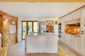 3, Rother View, Church Lane, Etchingham TN19 7AS