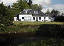 South Lodge, Road From A83 At Whitehouse To Arivore, Tarbert PA29 6XR