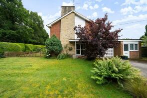Tangletrees, Arundel Close, Passfield, Liphook GU30 7RW