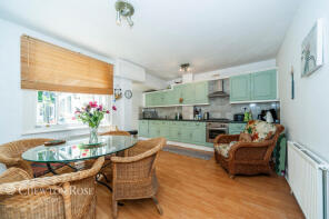 13, Pembroke Mews, Ascot SL5 0DF