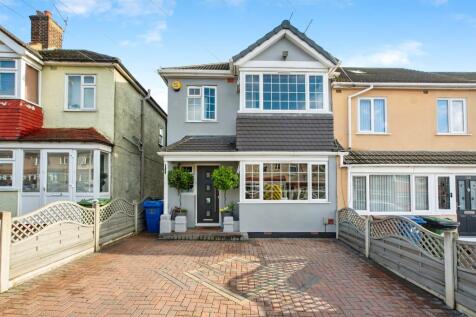 Palmerston Road, Grays