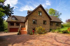 1 Burnside, St Ninian's, Letham Grange, Arbroath DD11 4QW
