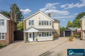 19, Manor Crescent, Leicester LE9 8JQ