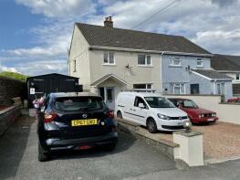 1, Heol Y Deri, Cwmgwili, Llanelli SA14 6PH