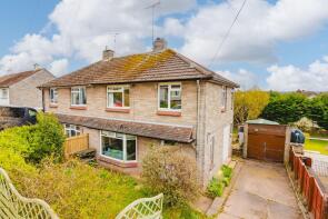 31, Godfreys Gardens, Crediton EX17 6HT