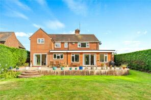 Lake House, Church Road, Flowers Green, Herstmonceux BN27 1RG
