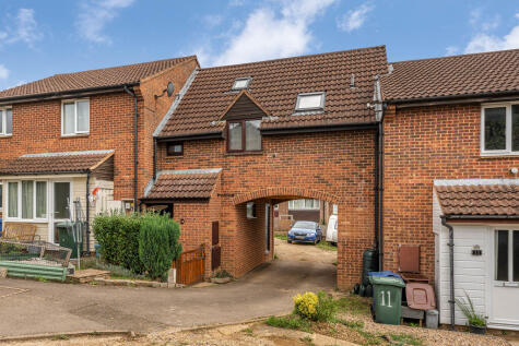 Bedford Close, Banbury - NO ONWARD CHAIN