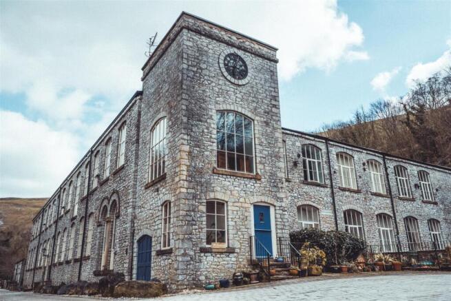 Litton Mill Flat 16 (Max Property Photography) (14