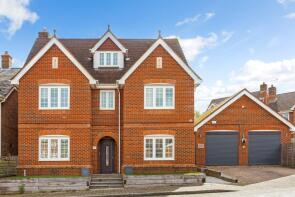 8, Kingsley Square, Fleet GU51 1AH