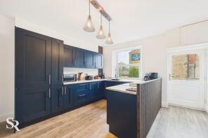 41, Buxton Road, High Peak SK23 7PQ