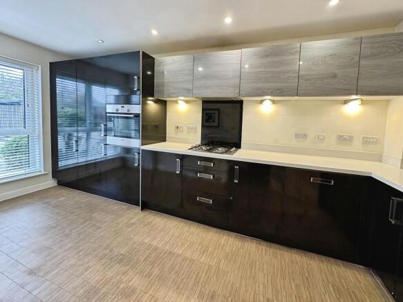 f3d125d1-Kitchen3