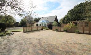 Meadow View, Canterbury Road, Dover CT15 7HX