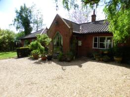 Blairmore Lodge, Wacton Road, Forncett St. Peter, Forncett St Peter NR16 1JD