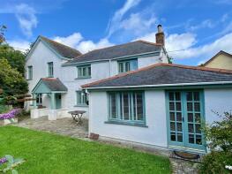 1, Halt Road, Newquay TR8 5LL