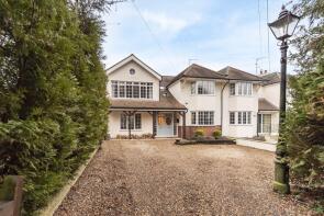 111, Newgate Street Village, Hertford SG13 8QR