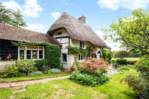 Roff Cottage, Chapel Drive, Beech Hill, Reading RG7 2BH