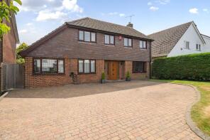 64, Mountbatten Way, Ashford TN25 6PU