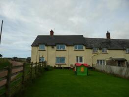 1, Murley Cottages, Road From Tower Hill Past Spalsbury Farm, Tiverton EX16 7HB