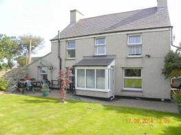 Bryn Alma, Carreglefn, Amlwch LL68 0PH