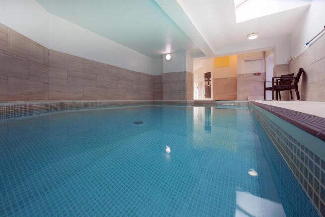 walnut-poolsteamroom.jpg