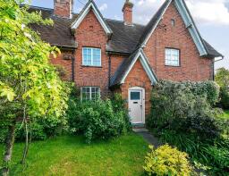 9, High Street, Souldrop MK44 1EY