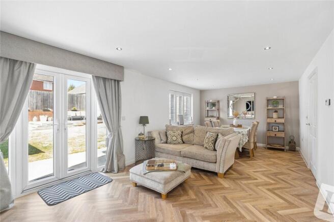 Living/Dining Room