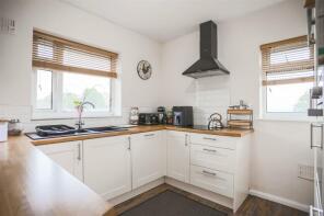 12, Meadowside, Clitheroe BB7 4RR