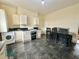 33, Burns Street, Nelson BB9 7UG