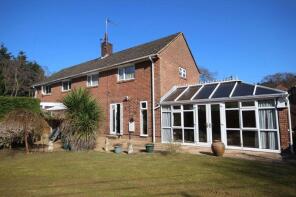 31, Moors Close, Christchurch BH23 6AL