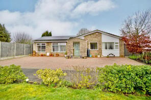 15, Rose Croft, Huntingdon PE28 0BZ