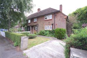 2, The Crescent, Crazies Hill, Reading RG10 8LW