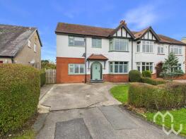 90, Royalty Lane, Preston PR4 4JE