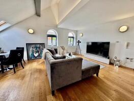Flat 10, 4, Grove Road, Northampton NN1 3LG