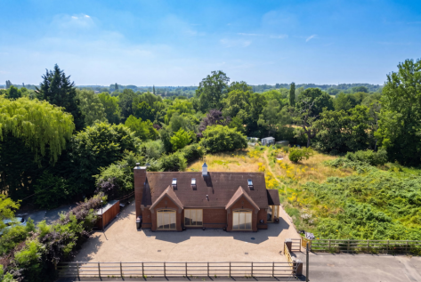 Bradnocks Marsh Lane, Hampton-in-Arden, Solihull, B92 0LH