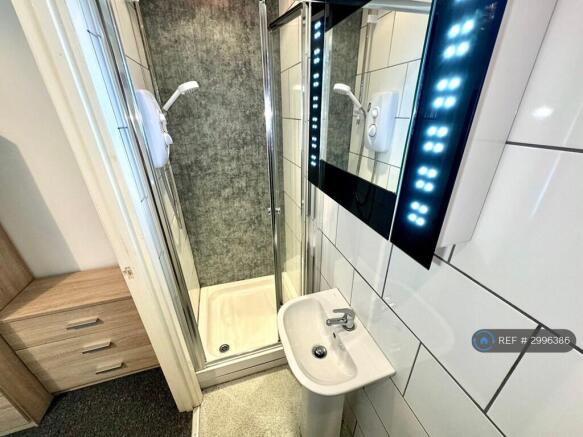 En-Suite Bedroom One