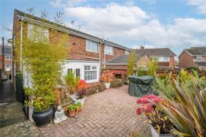 2, Station Road, Lambourn, Hungerford RG17 8PH