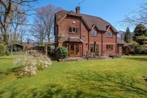 4, Kings Acre, Taunton TA4 4BX