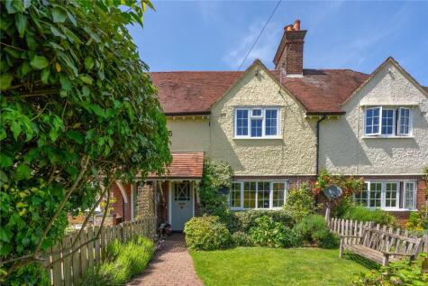 Parrotts Lane, Buckland Common, Tring, Buckinghamshire, HP23