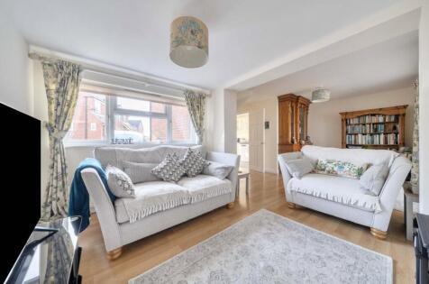 Thornwell Way, Wincanton, Somerset, BA9