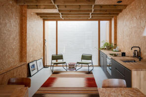 39, Voss Street, London E2 6HP