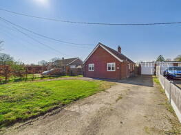 Field View, Norwich Road, Harleston IP20 0BD